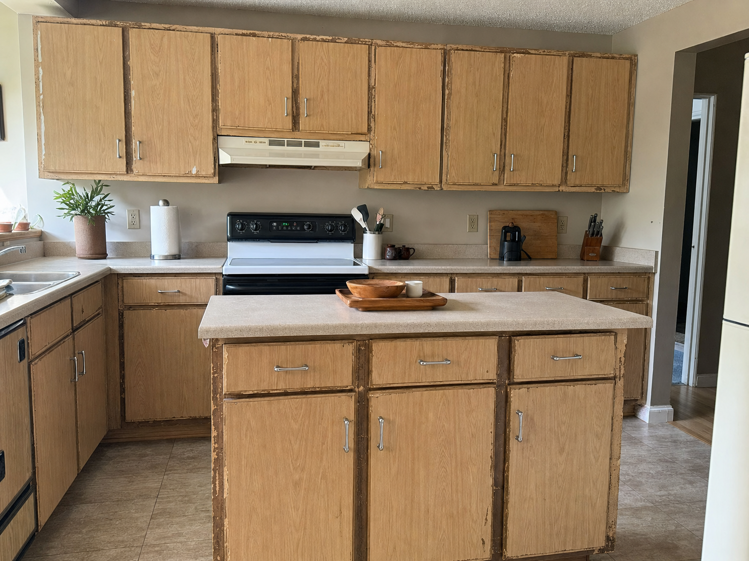 Kitchen cabinets before new cabinet installation